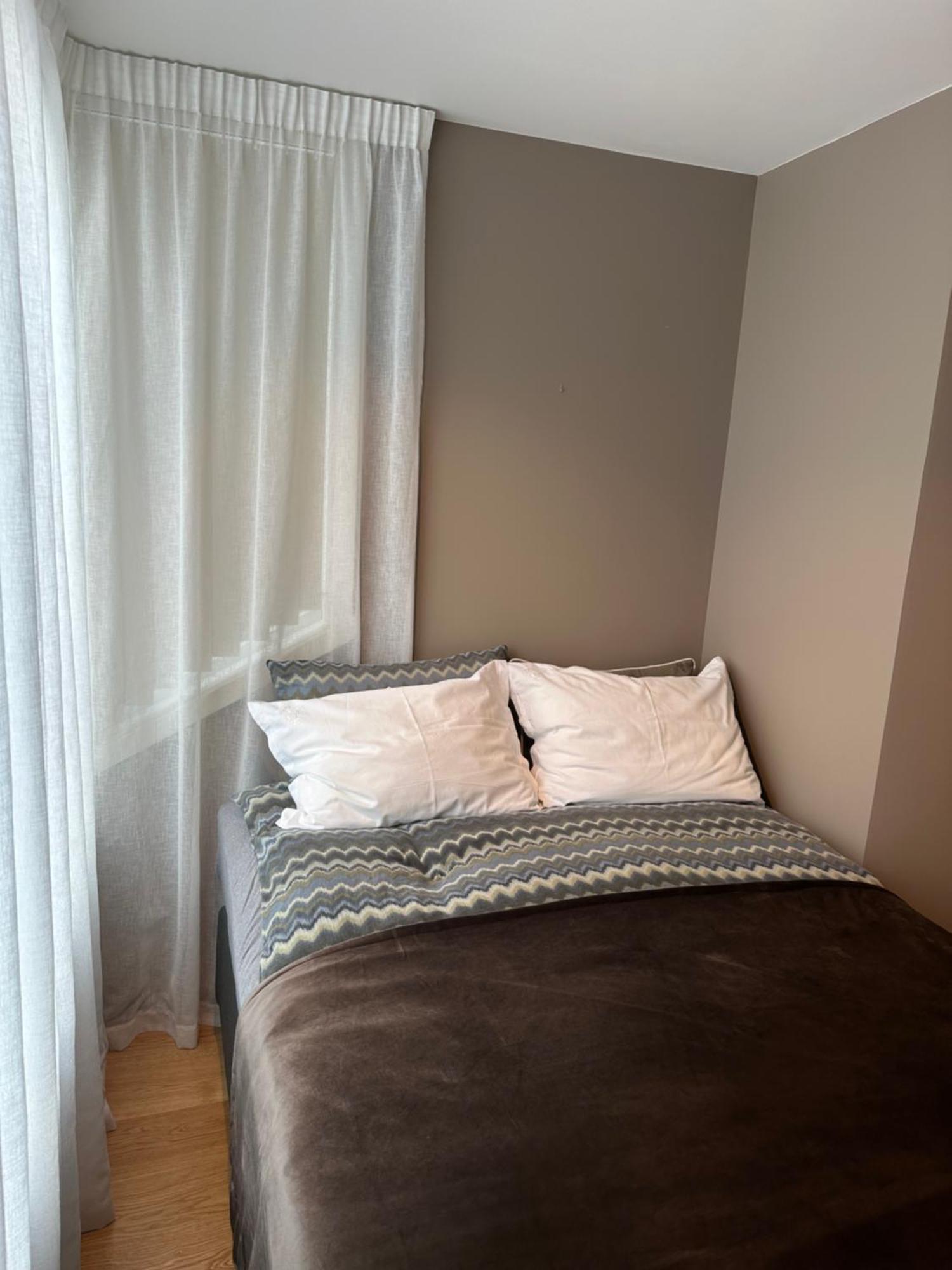 Urban And Quiet Apartment In City Centrum Тромсьо Екстериор снимка